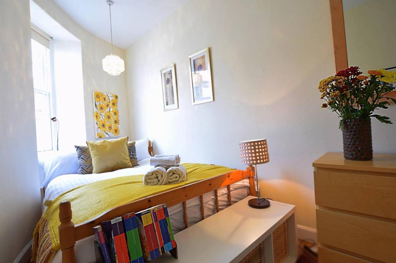 Joivy Bright Flat With Workspace In New Town Edinburg Exteriör bild
