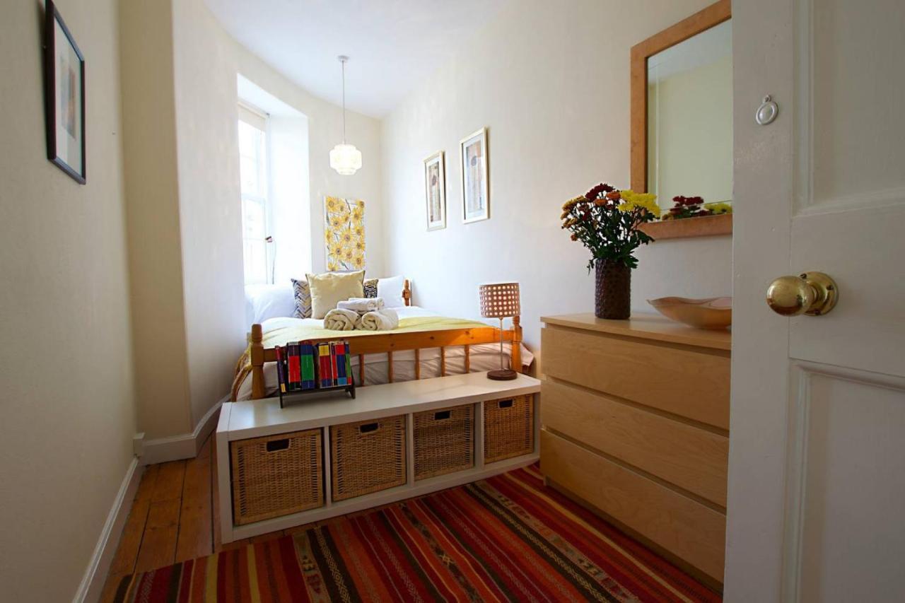 Joivy Bright Flat With Workspace In New Town Edinburg Exteriör bild